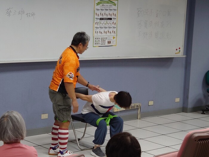 1091學期樂齡大學活動花絮圖片